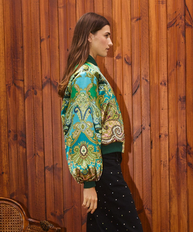 side view of green jacket